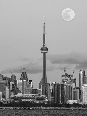  Anthony Gertzos-Super Moon Rise Over Toronto