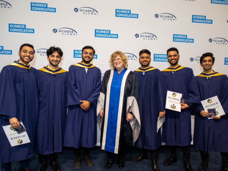 Six graduates take photo with Humber president Ann Marie Vaughan