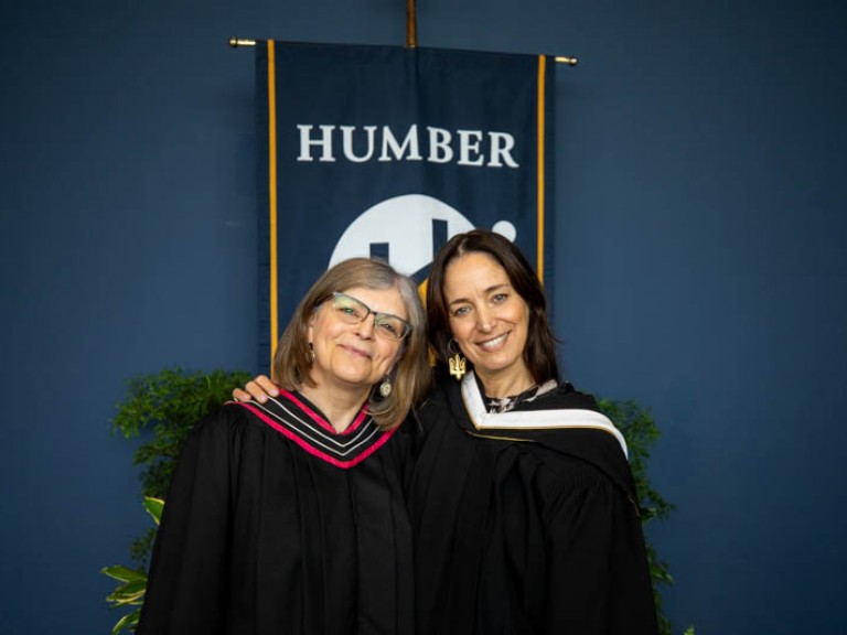 Chantal Kreviazuk takes photo with faculty member