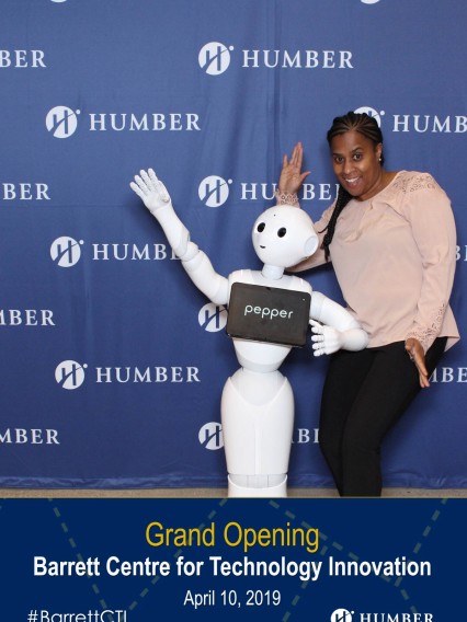 Photo Booth with Pepper 75