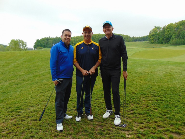 Foursome shots 28