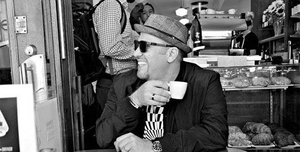 Robi Botos in a cafe
