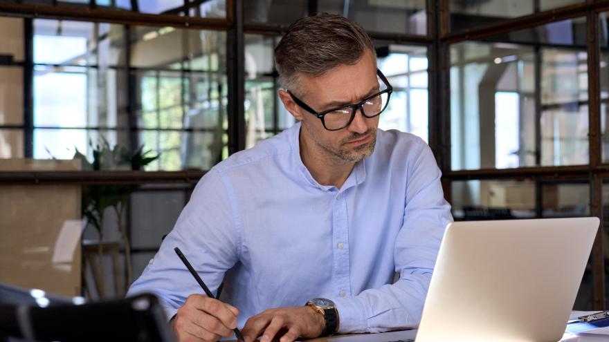 Effective Workplace Writing | Explore Programs