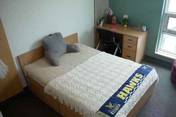 Suite-Style room - Lakeshore campus residence