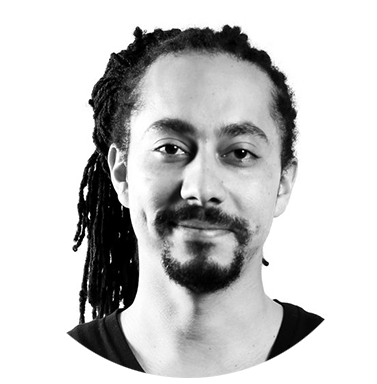 Headshot of Christopher Desloges