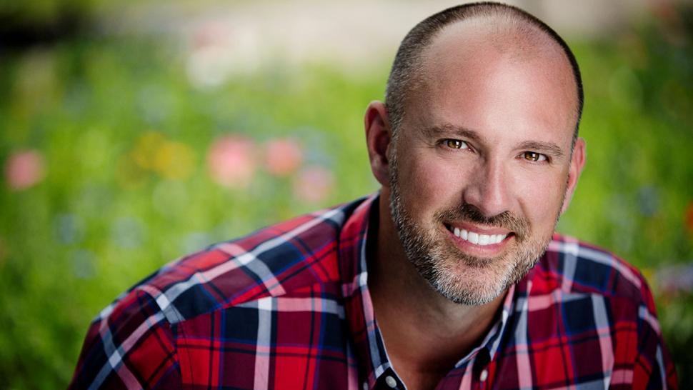 Humber Polytechnic graduate Carson Arthur is a landscape designer, television host, author and owner of Carson’s Garden and Market. A head-and-shoulders photo of a smiling person.