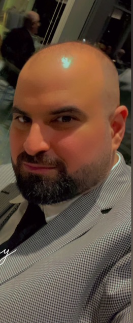 A head-and-shoulders photo of a person.